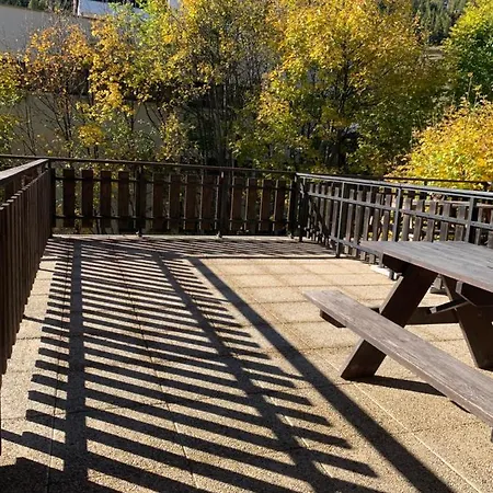 Avec Belle Terrasse Proche Des Pistes Appartamento